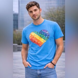 🌈 NWT! QE Unisex Rainbow Sequin Heart TShirt
